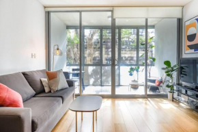 Lush Modern Sanctuary in the Heart of Surry Hills, Sydney